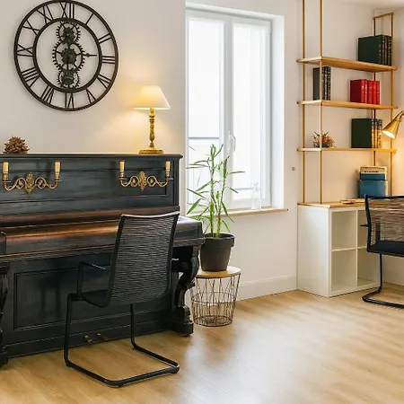 Apartment T2 Premium Avec Terrasse Chez Henri *