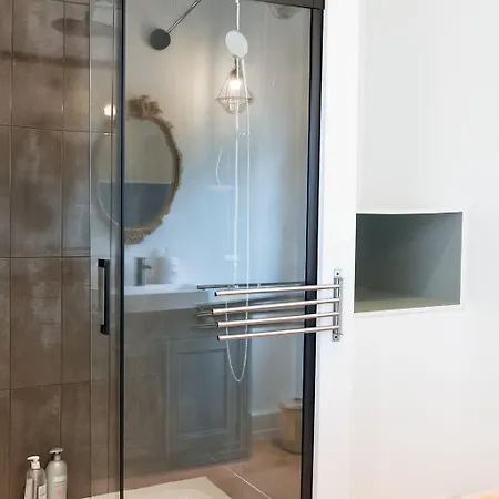 Chez Henri - Duplex Avec Terrasse - Saint-serge *